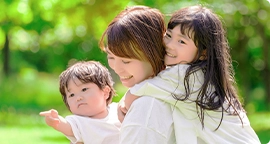 �Ƒ��C���[�W�ʐ^